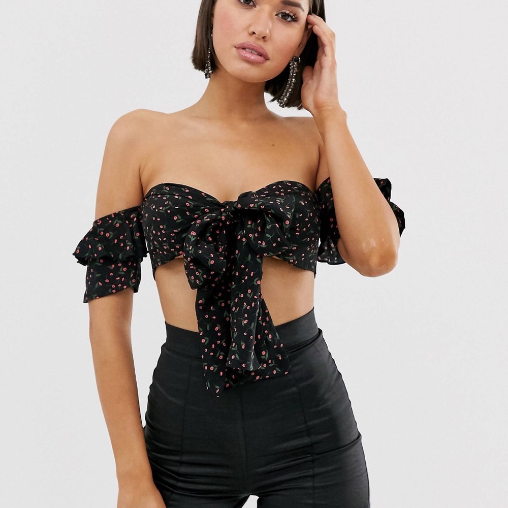 Bra top with tie front